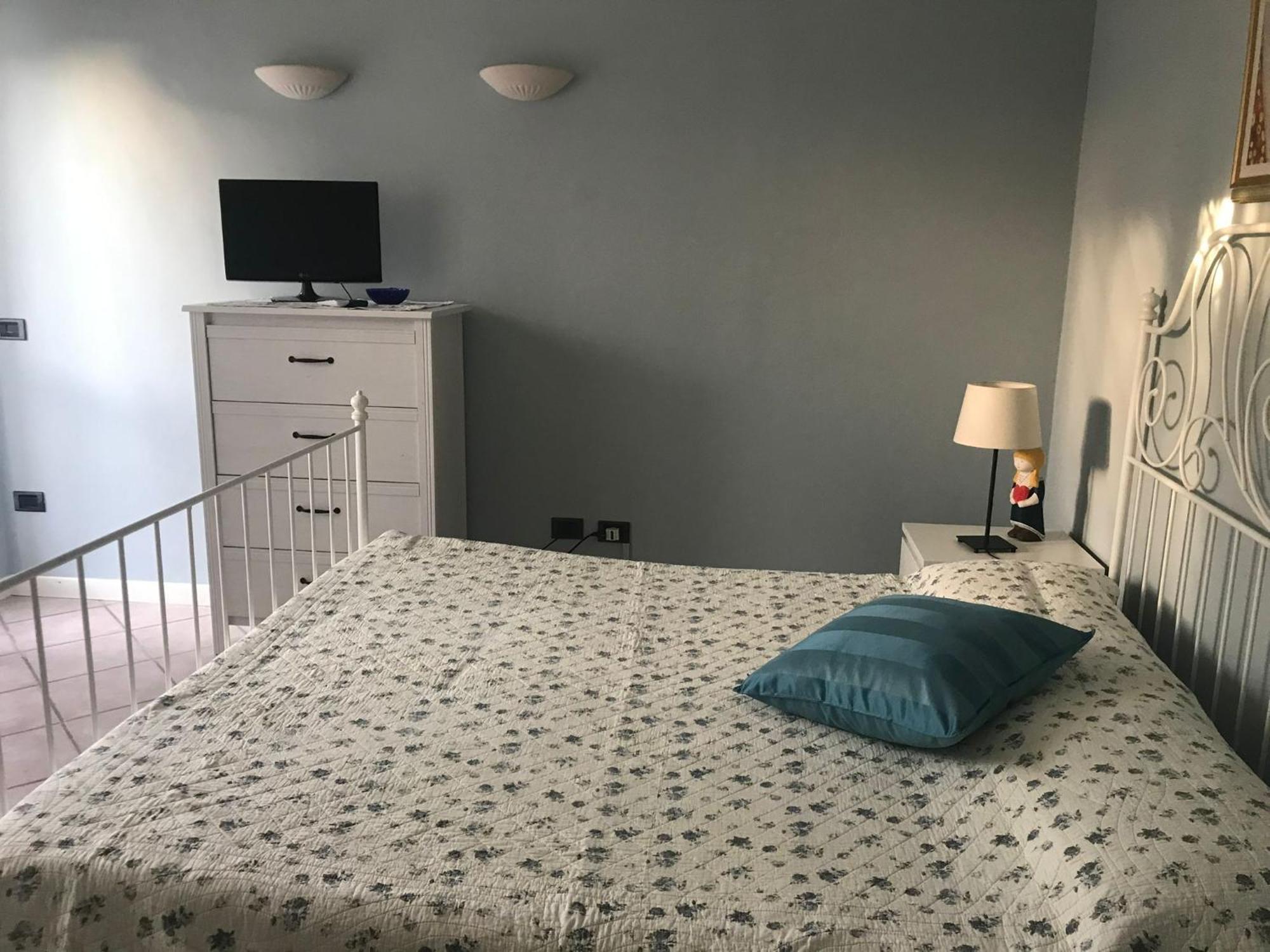 Bed And Breakfast Da Beatrice Sirmione Exteriör bild