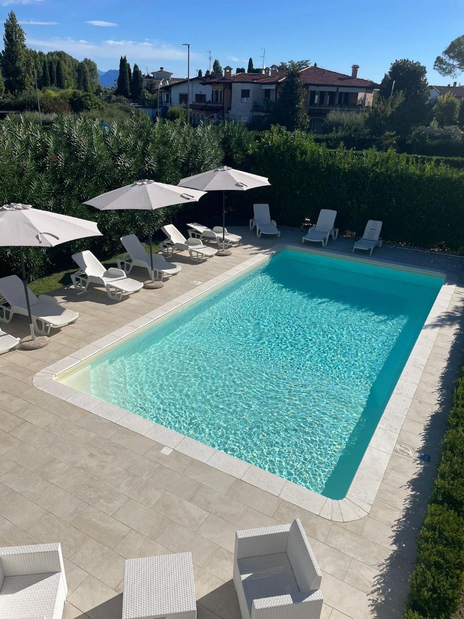Bed And Breakfast Da Beatrice Sirmione Exteriör bild