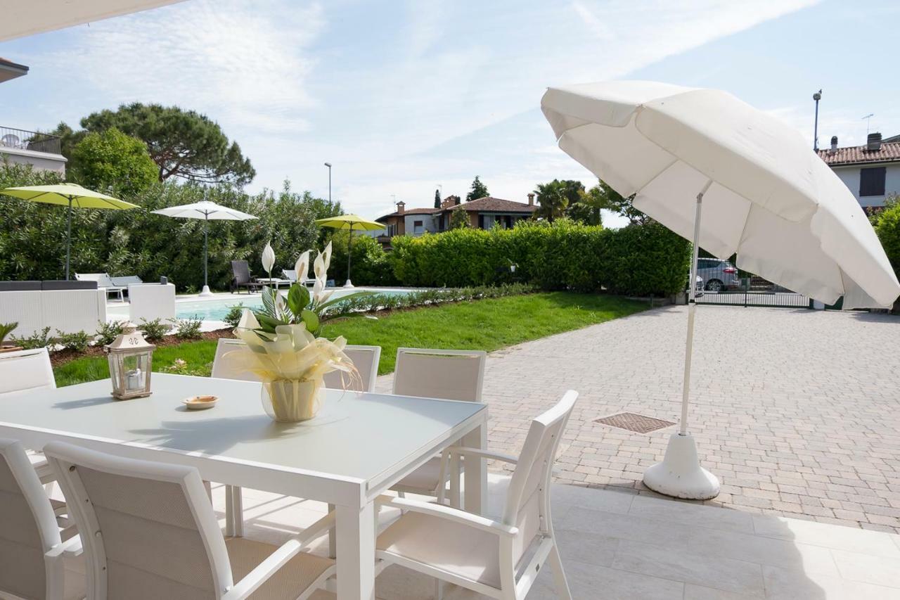 Bed And Breakfast Da Beatrice Sirmione Exteriör bild