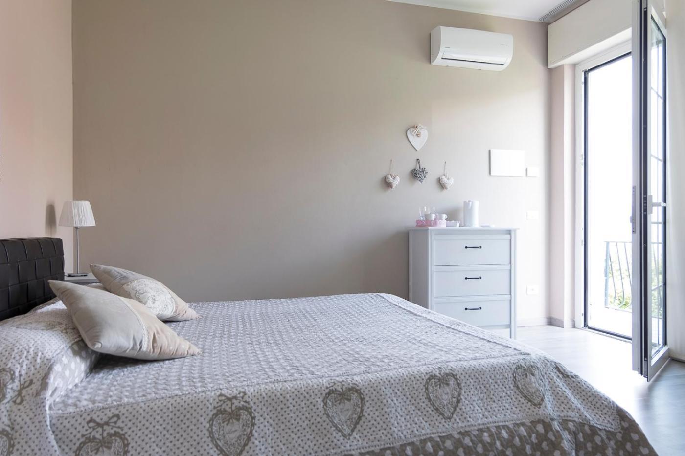 Bed And Breakfast Da Beatrice Sirmione Exteriör bild